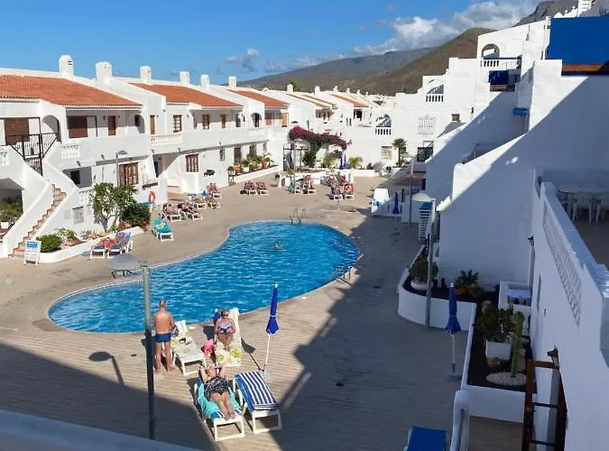 Cristianos Port Royal New Apart-hotel 3*